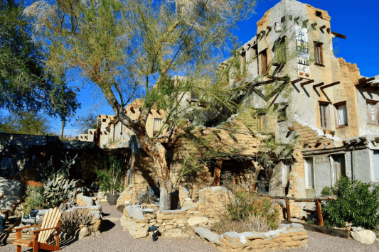 Cabot’s Pueblo Museum