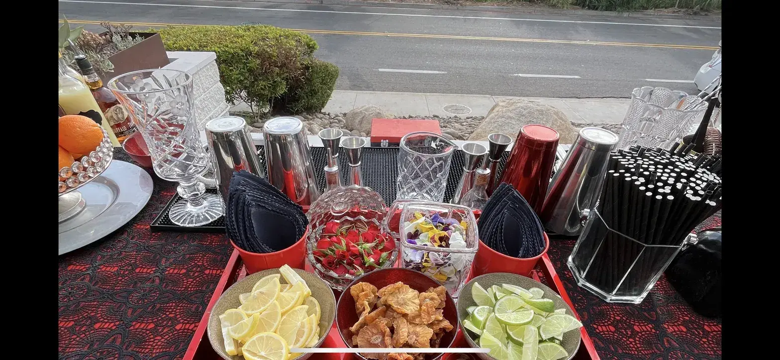 A Curated Cocktail Experience, photo 2
